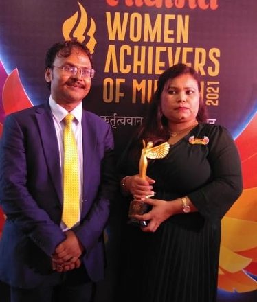 Shabnam Parveen  Co-founder Of Nexcinema Conferred With The Award  Of Lokmat Women Achievers of Mumbai 2021