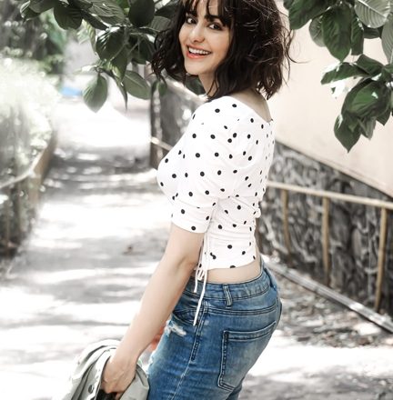 This Valentine Day Aatma Music Granishes you with Love and Romance