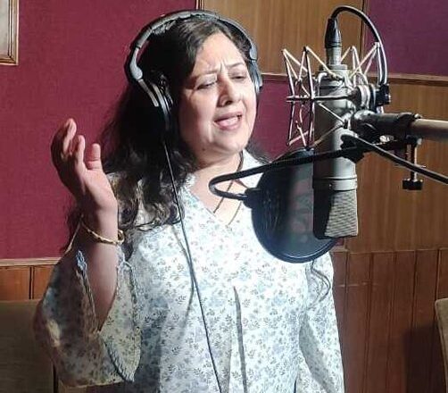 Singer Chhaya Khandelwal With Her Melodious Voice Is All Set To Come Up With Her New Album