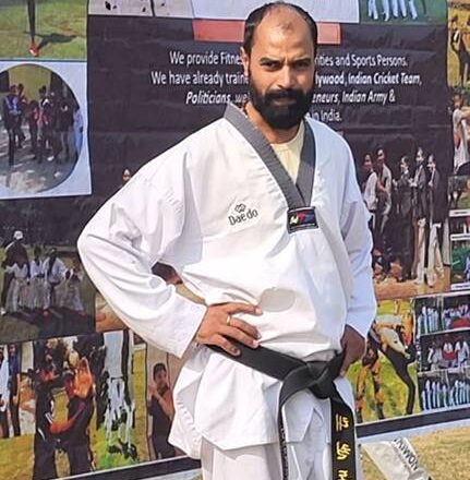20 वर्षों की साधना, अनुशासन और संघर्ष के बाद बॉलीवुड में नई उड़ान: आशीष ठाकुर